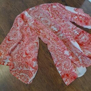 Beautiful Red and White Paisley Kimono